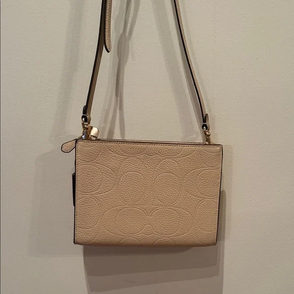 Coach Beige Pebbled Leather Crossbody with Signature Embossing - Picture 4 of 5